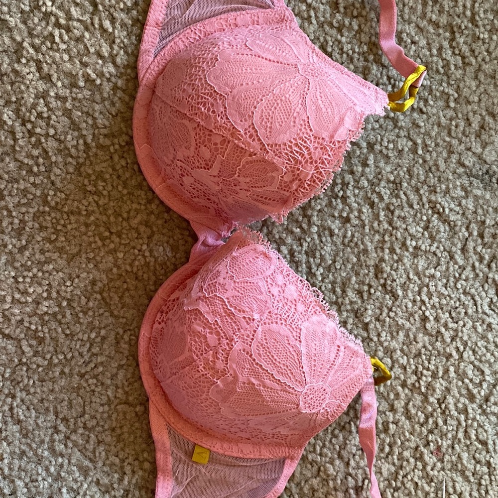 Victoria secret bra
